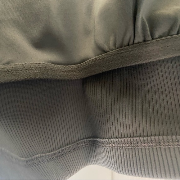 NWT Offline by Aerie Workout Top - Picture 5 of 6